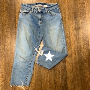 Adorable crop Jean with Star detail